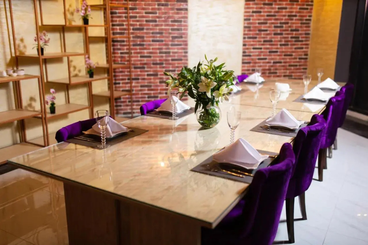 Отель Ramada by Wyndham Шымкент