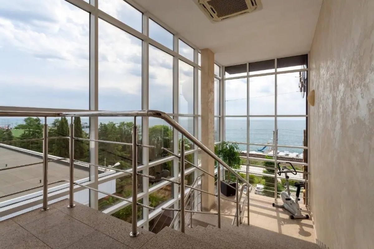 Отель Black Sea