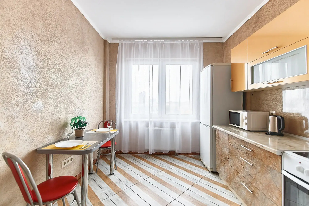 Апартаменты Тимирязева 10 Yellow