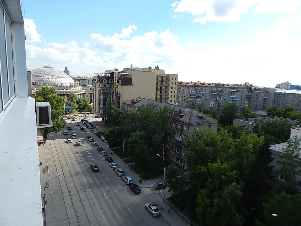 Элитная 2х квартира класса люкс с камином, джакузи и кондиционером на ул. Ядринцевская. Метро площадь Ленина