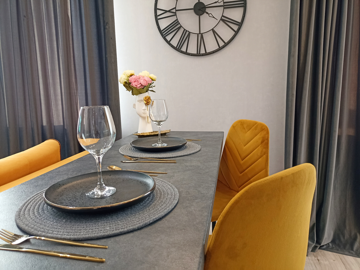 Апартаменты премиальные на 4-м этаже в центре  на ул.Зеленая 25