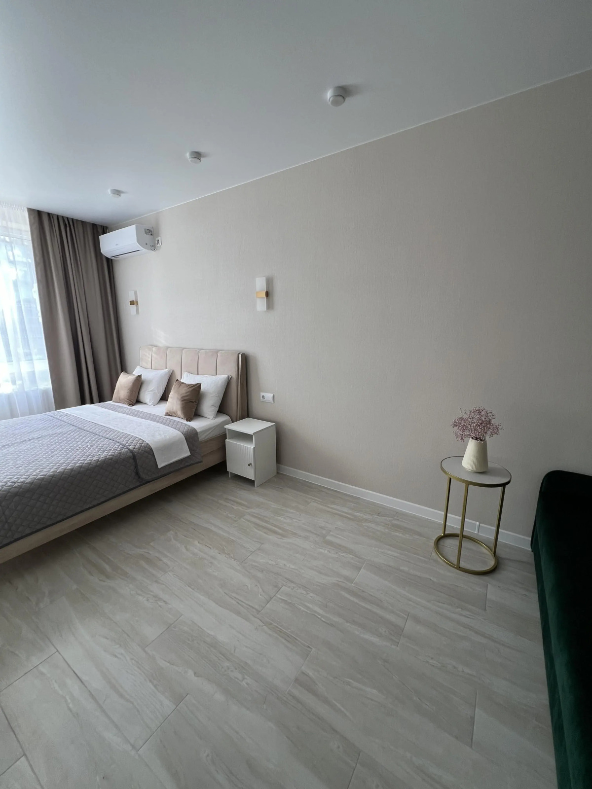 Квартира с Дизайнерским Ремонтом