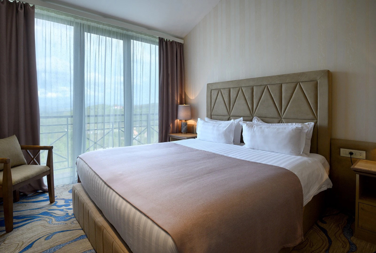 Aurora Resort Tsaghkadzor, By One