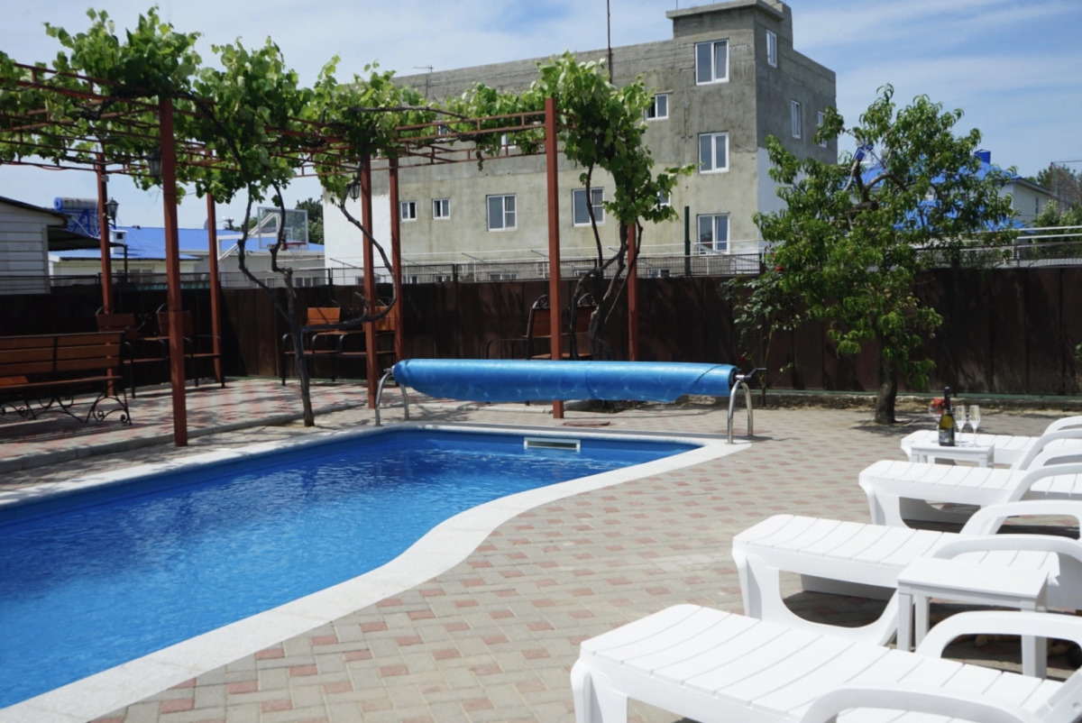 Гостевой дом Надежда