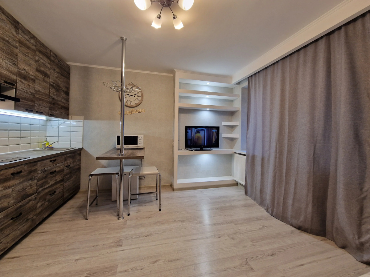 Апартаменты КакДома Чугунова 1