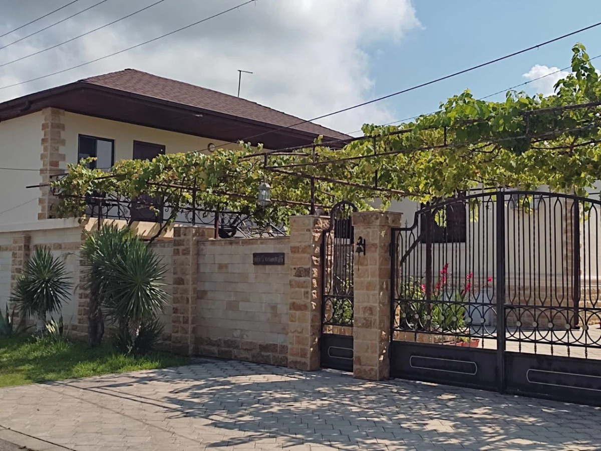 Гостевой Дом На Сосналиева 46