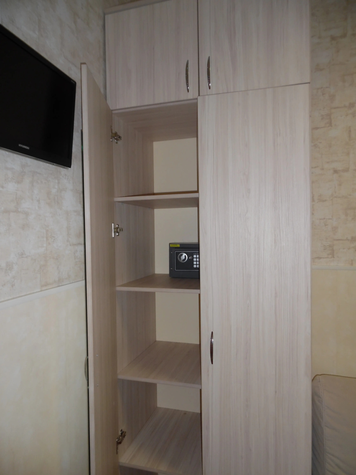 Меблированные комнаты Бон Апарт Ирена на Большой Морской 31