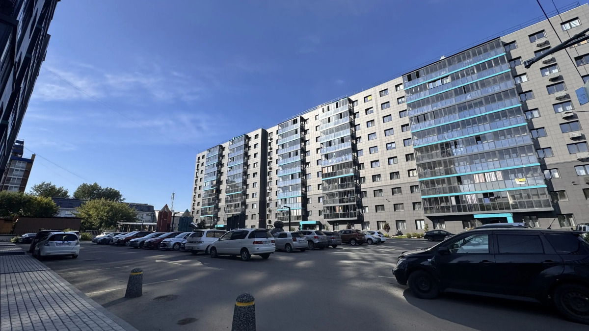 Квартира Nasutki38 Студия Ренуар