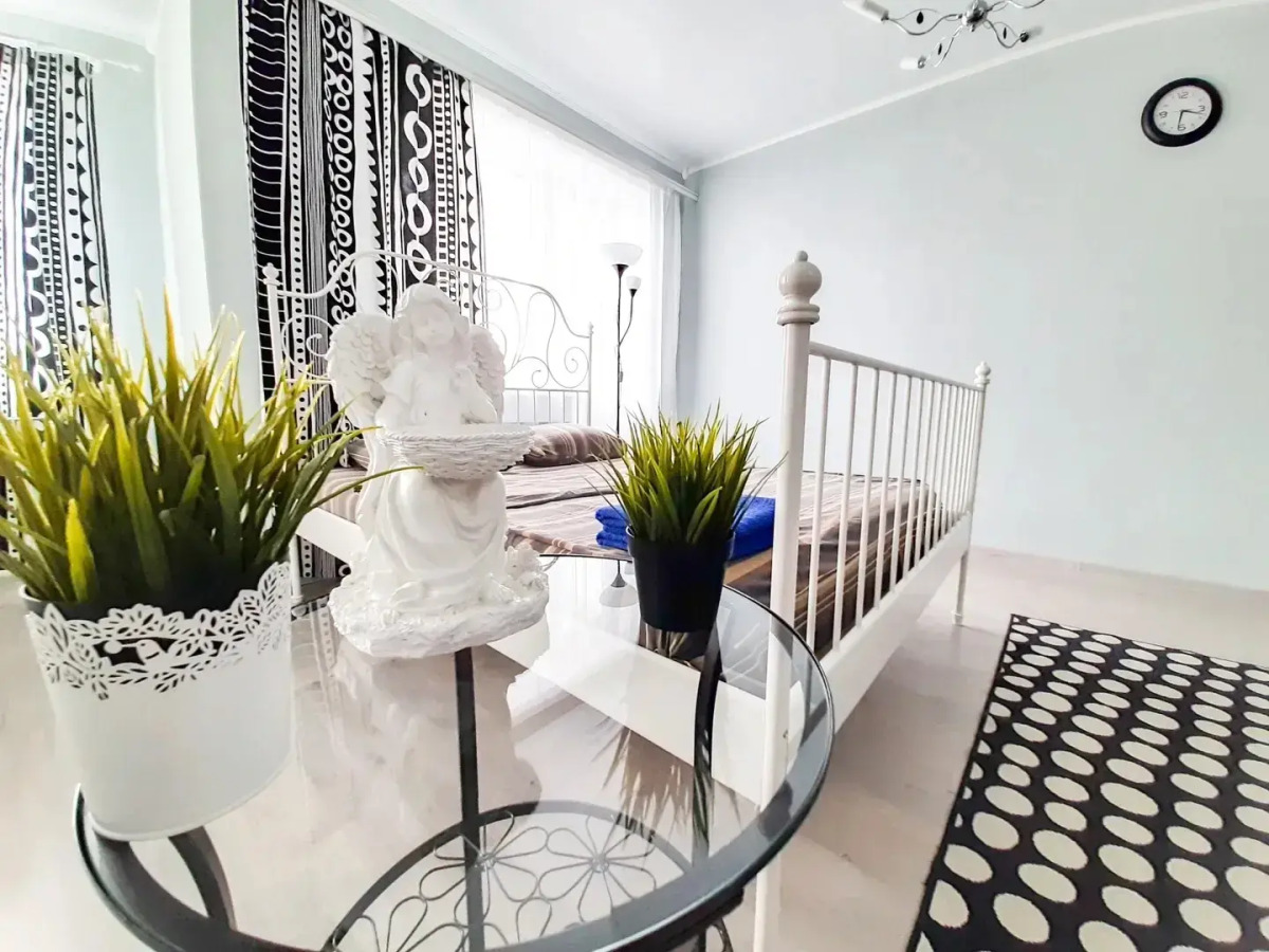 Апартаменты Домашний Очаг на Ул Октября 48