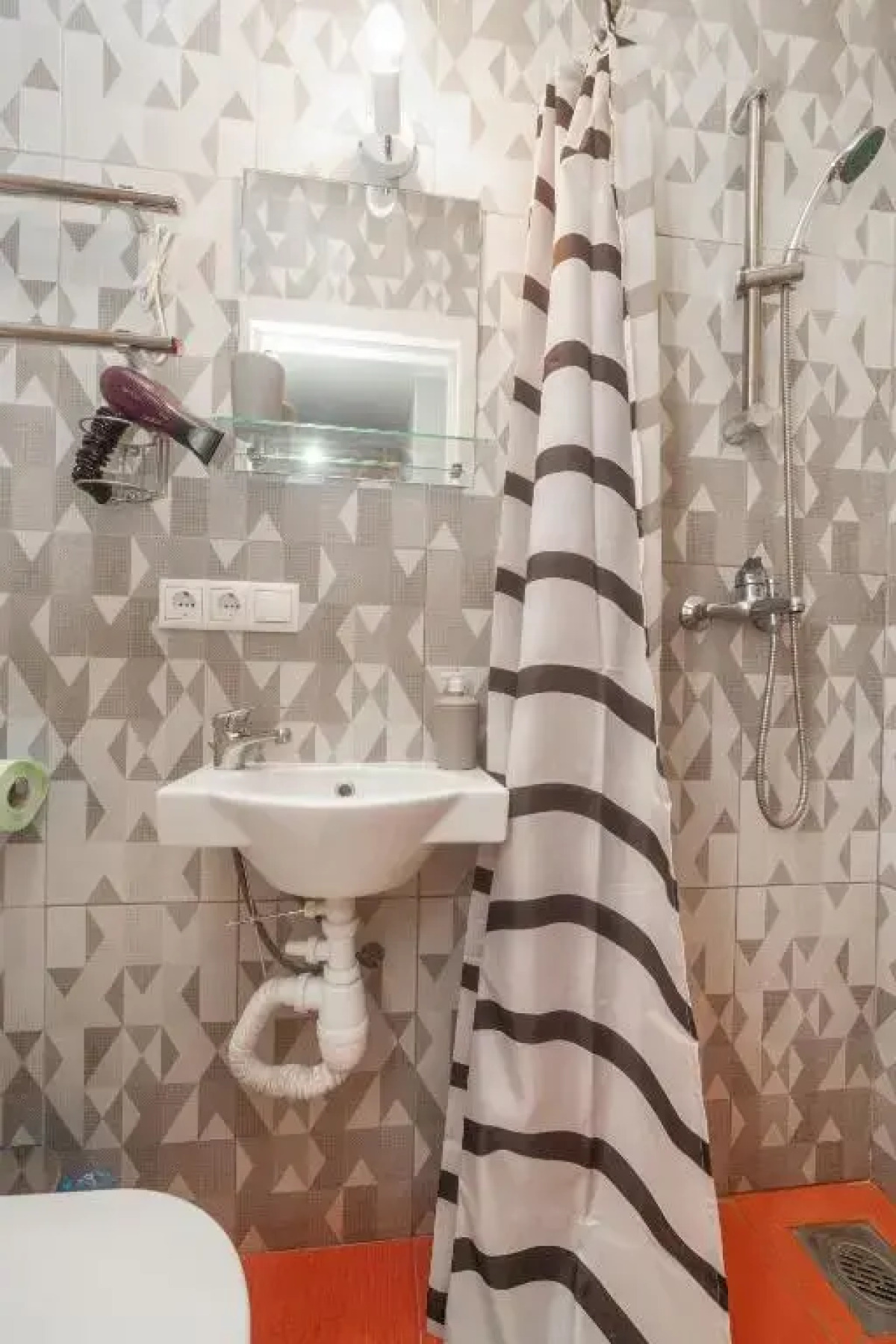 Квартира студия на Бачуринской 12-3