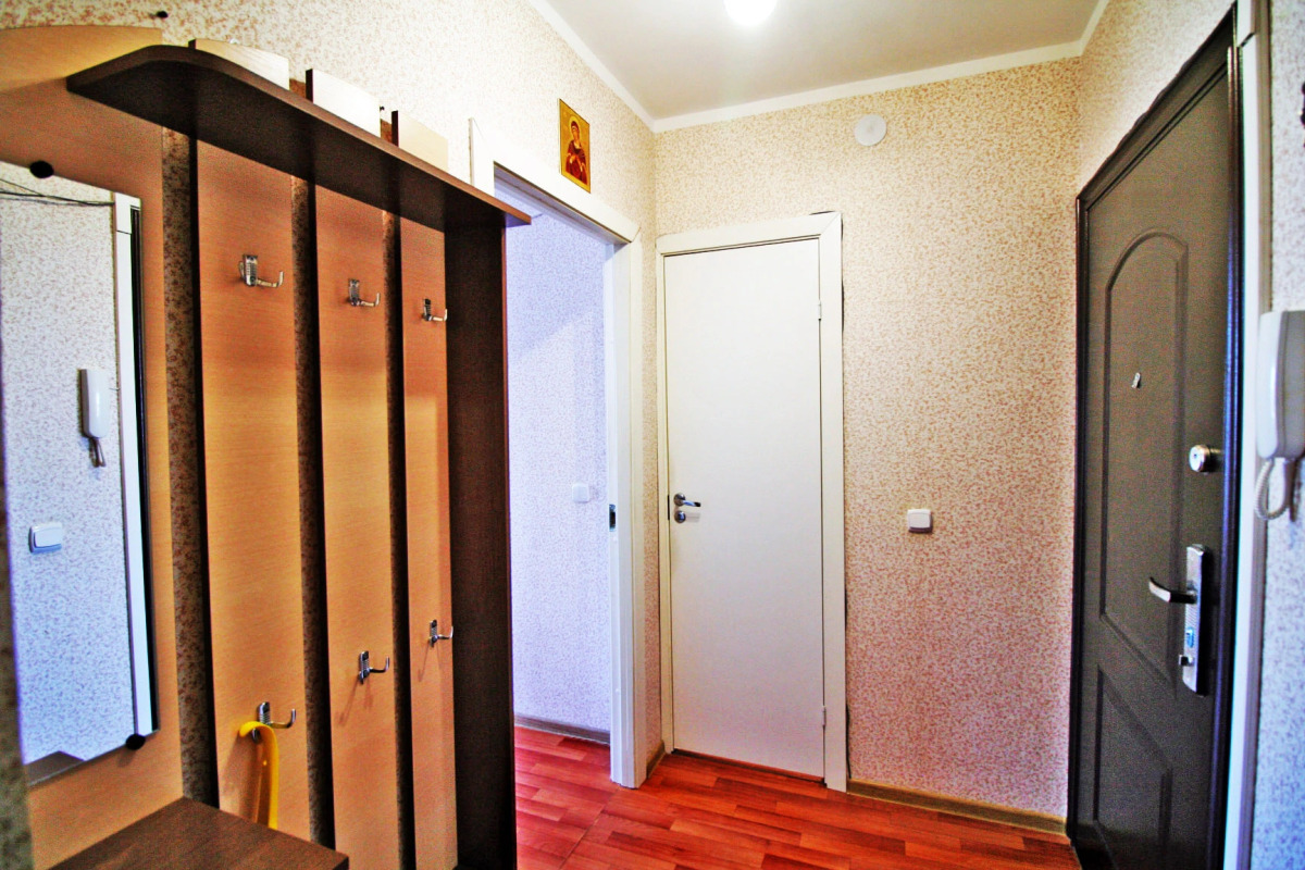 Апартаменты Студия Премьер на ул.Декабристов Бестужевых