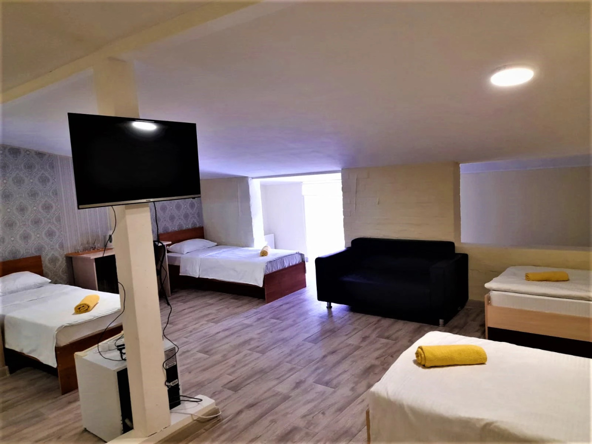 Хостел на Новособорной