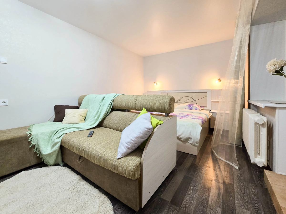 Апартаменты двухкомнатные в центре Сеть ЙоХоум