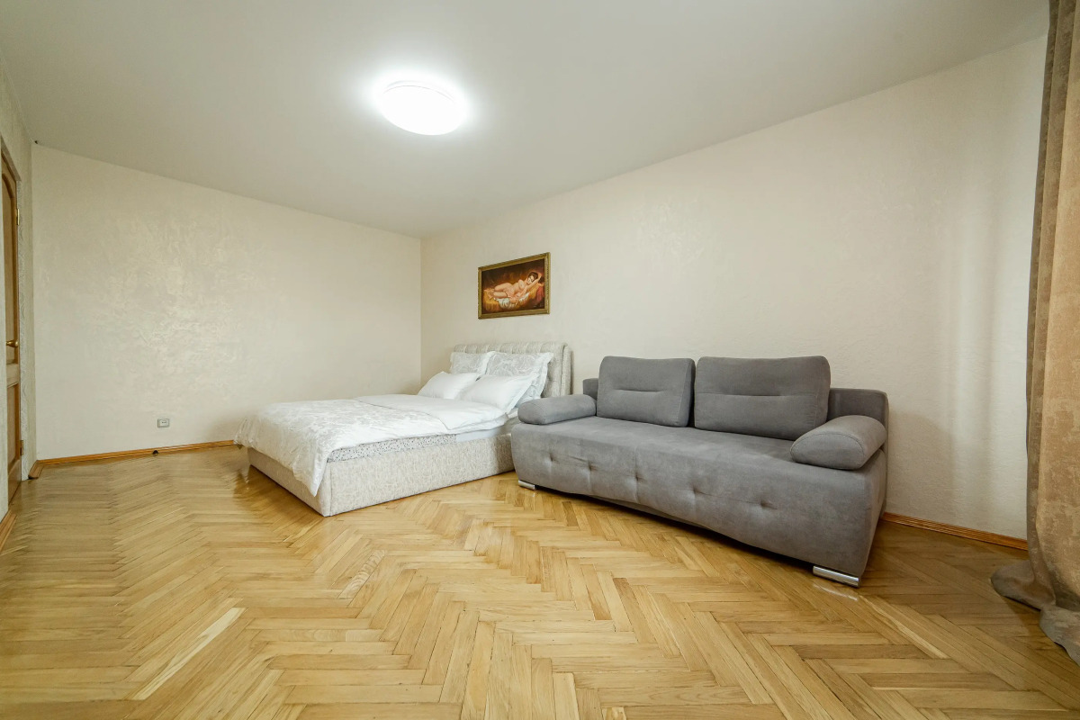 Апартаменты у Станции Метро Немига