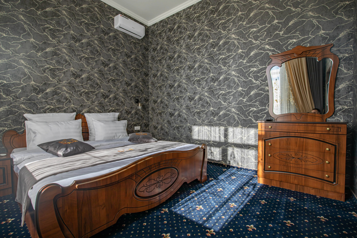 Отель Full House