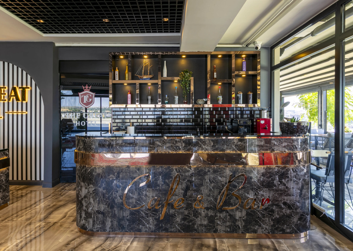 The Great Airport Hotel