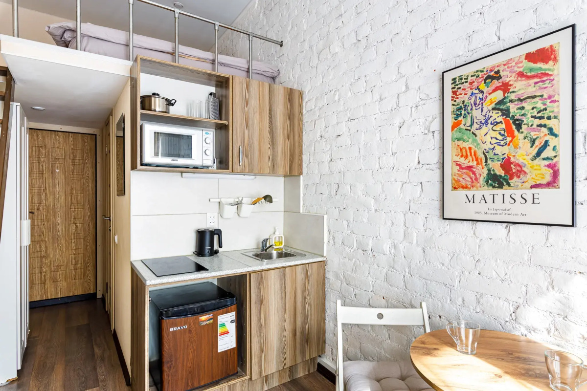 Апартаменты Roomstay комфорт плюс