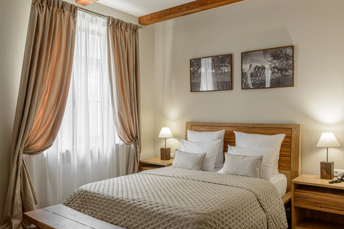 Отель Гермес