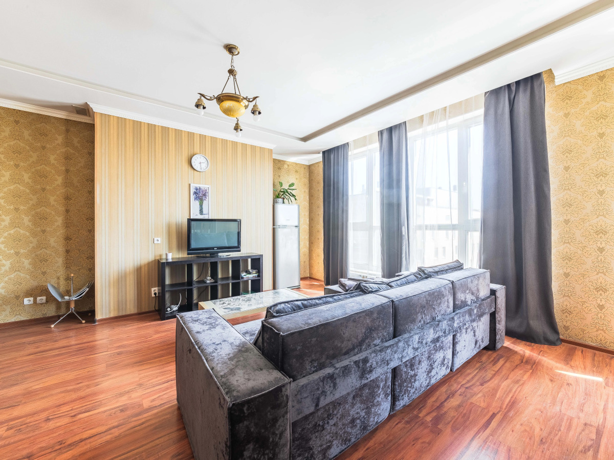 Квартира У Ростральных Колонн