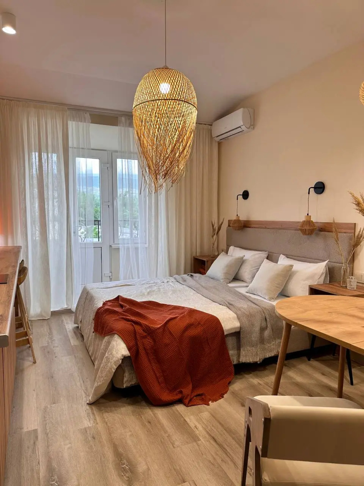 Квартира Современная Студия в Центре Махачкалы 2