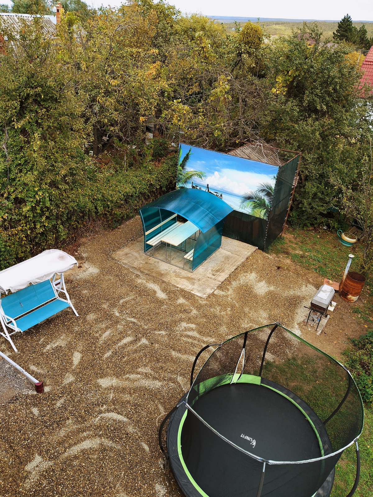 Частный дом  с открытой террасой