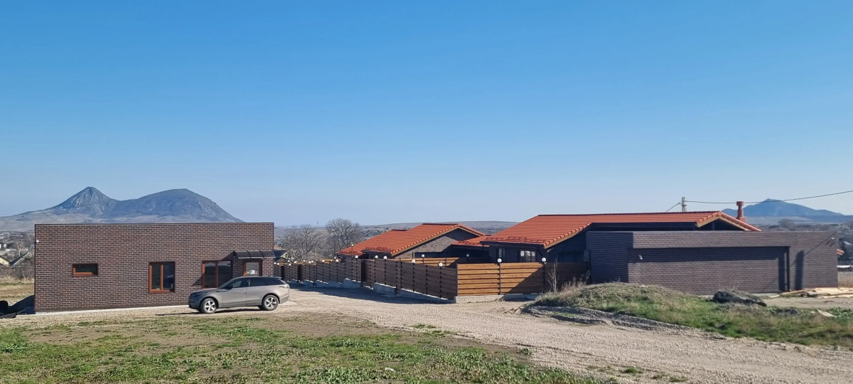 Гостевой дом N2 Четыре сезона