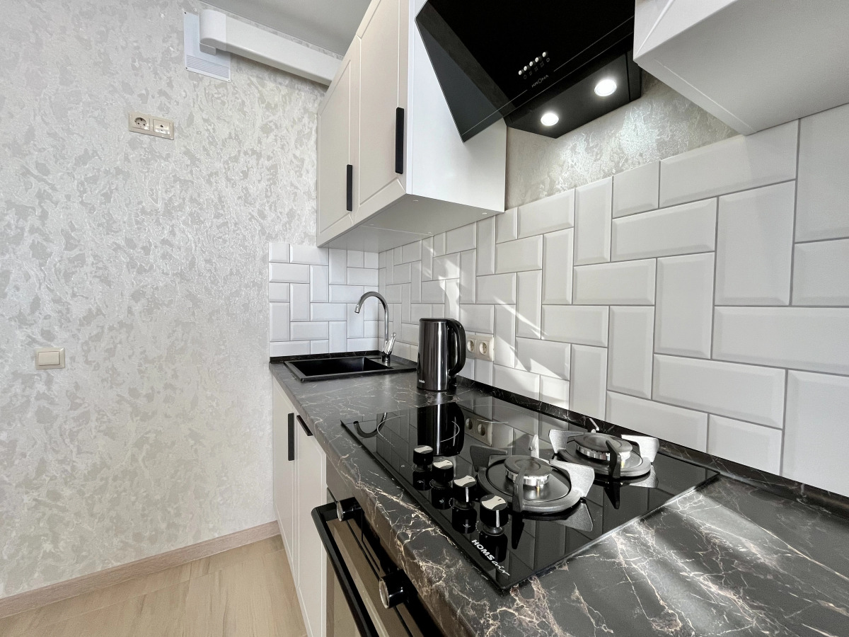 Квартира Апартаменты в Центре Гагры с Видом на Море и Горы