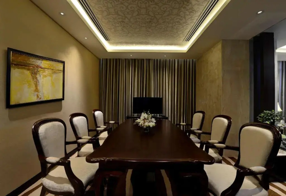 Отель Radisson Blu Chattogram Bay View