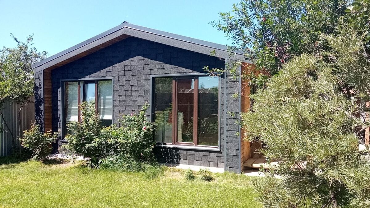 Частный ДОМ У ВОДЫ С БАНЬКОЙ