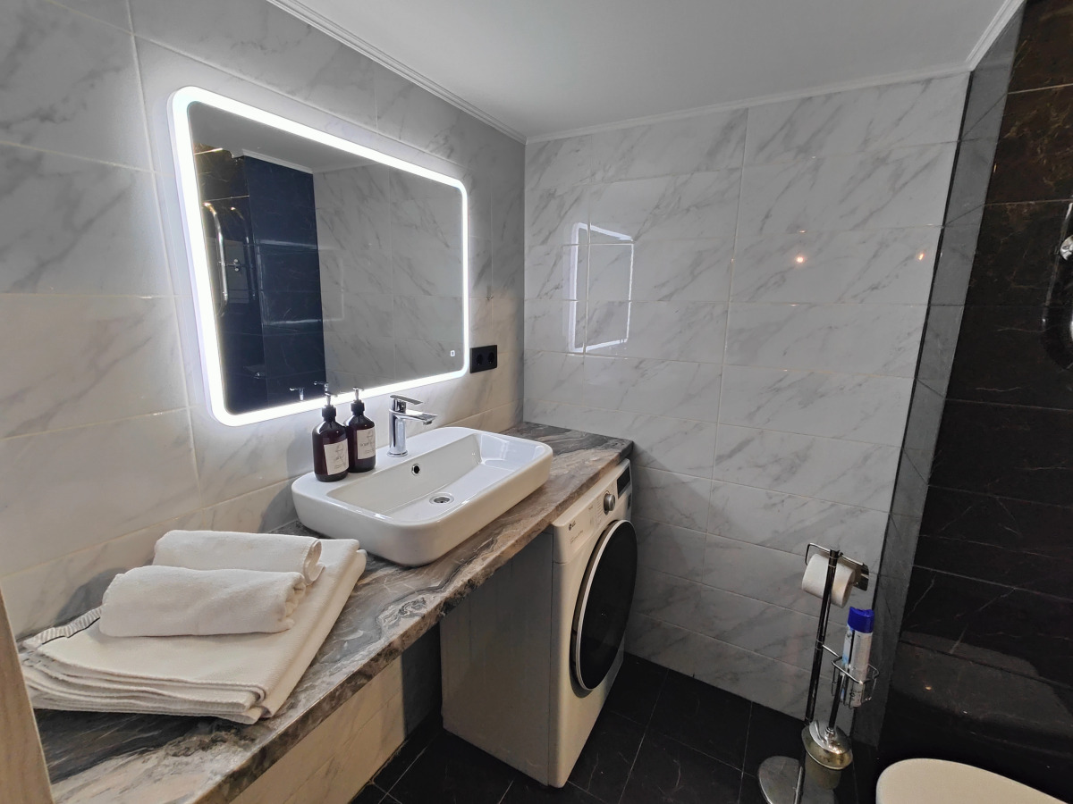 Апартаменты ZenApart Высокий Loft № 4