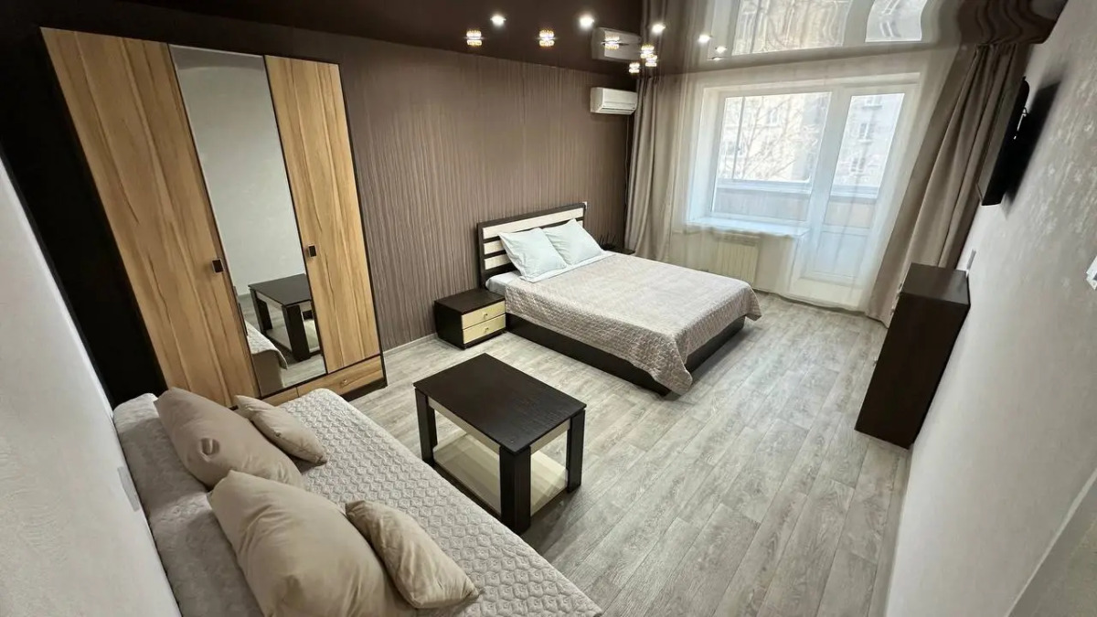 Квартира комфорт Интернациональный 6