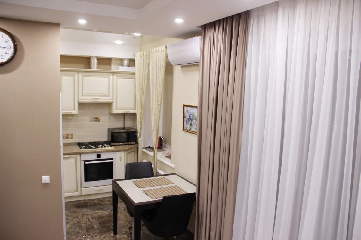 Апартаменты на Рабоче-Крестьянской 7