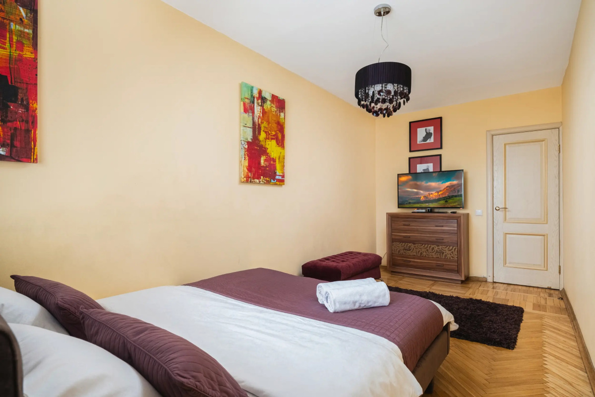 Апартаменты в Центре Минска с Видом на Реку Свислочь