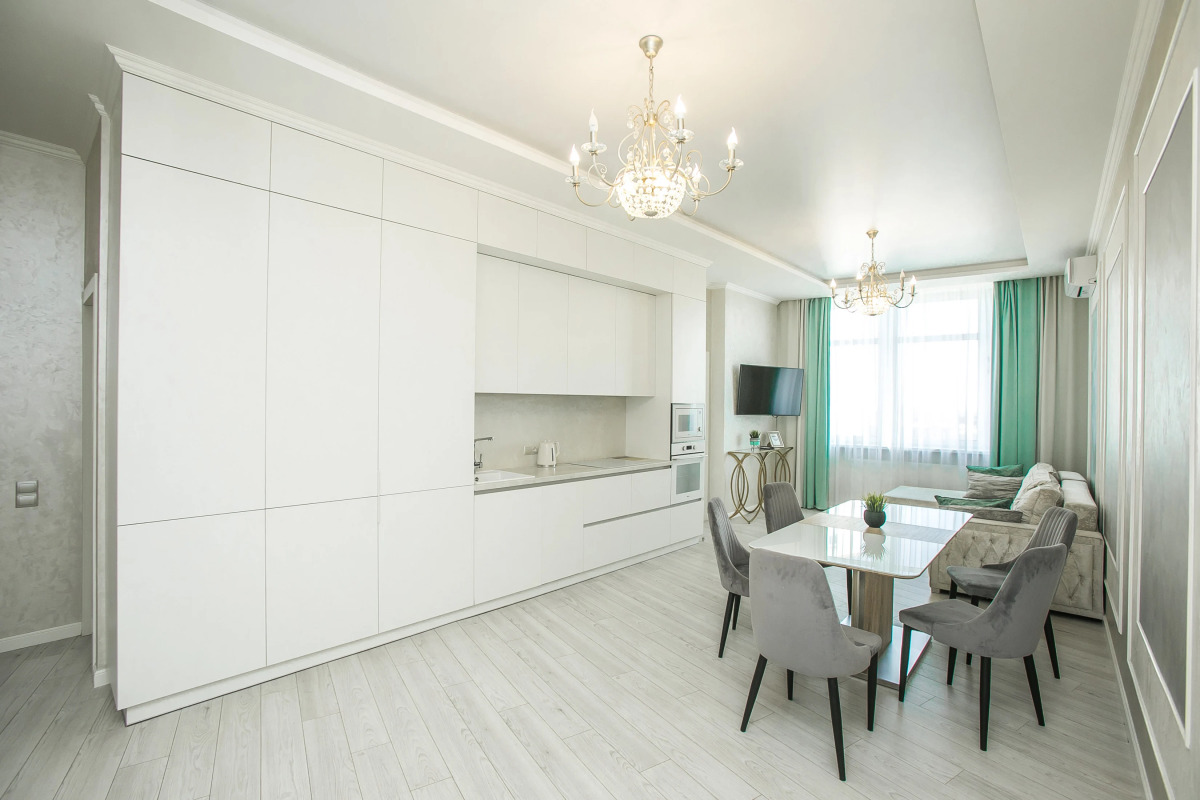 Апартаменты 3х комнатные Vip Репина 4 Центр