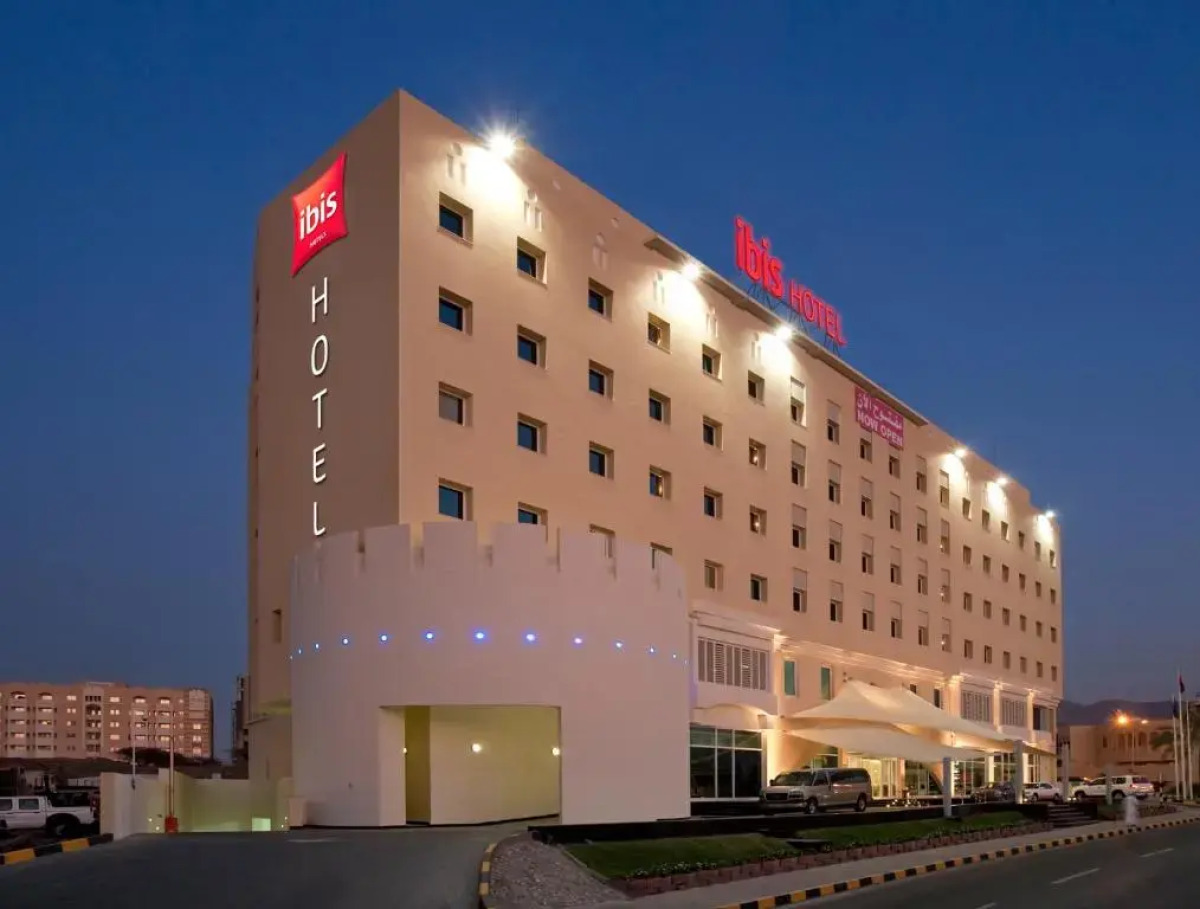 Отель ibis Muscat