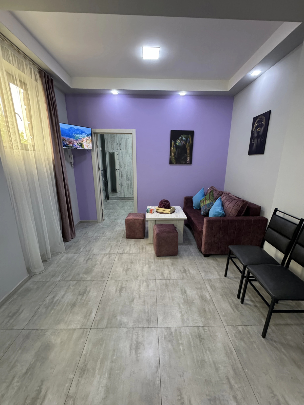 Апартаменты Modern and Comfortable Apartment