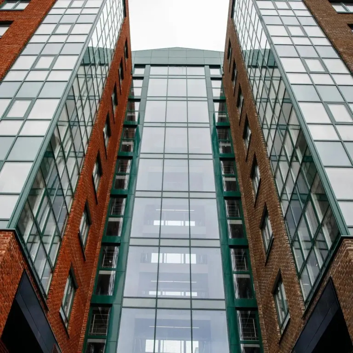 Апартаменты Мини студия с Панорамным Окном и парковкой