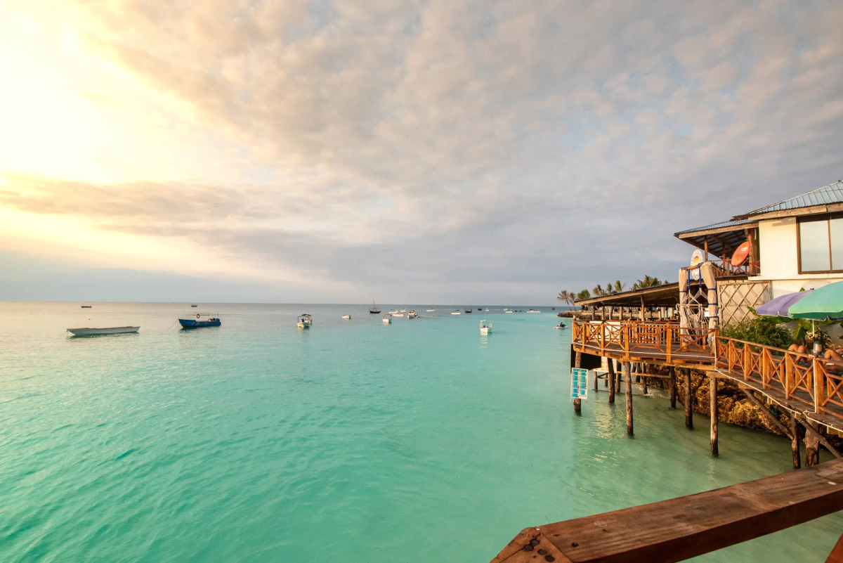 Отель Zenobia Beach Resort