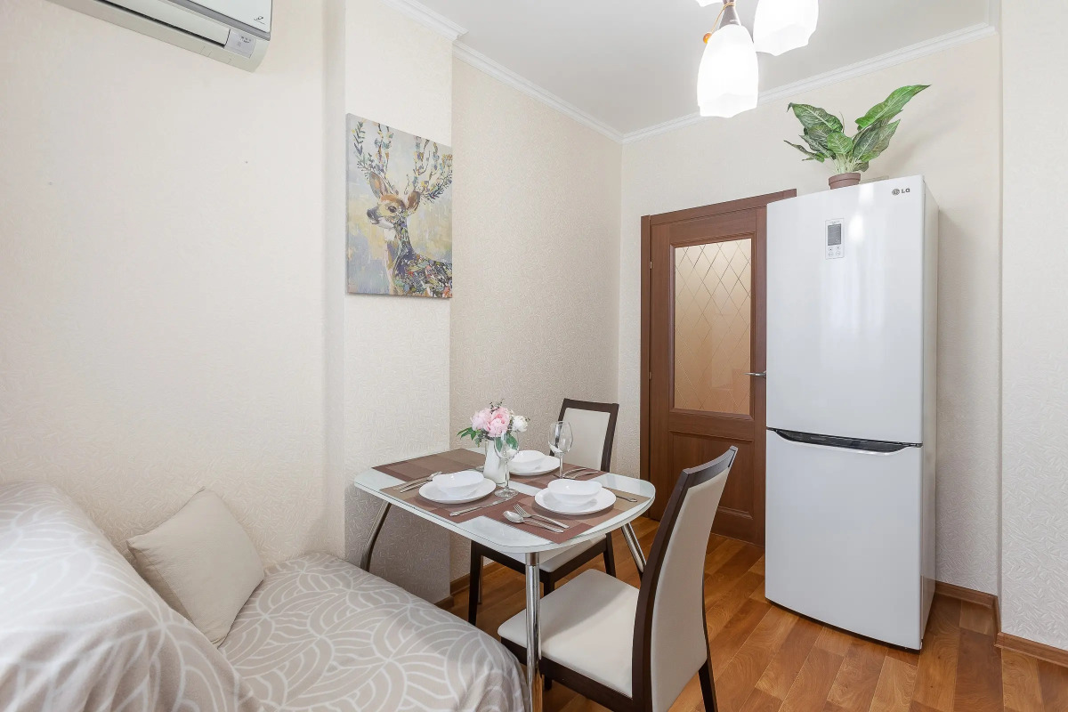 Апартаменты  RentPlaza на Улице Революционной-Центр