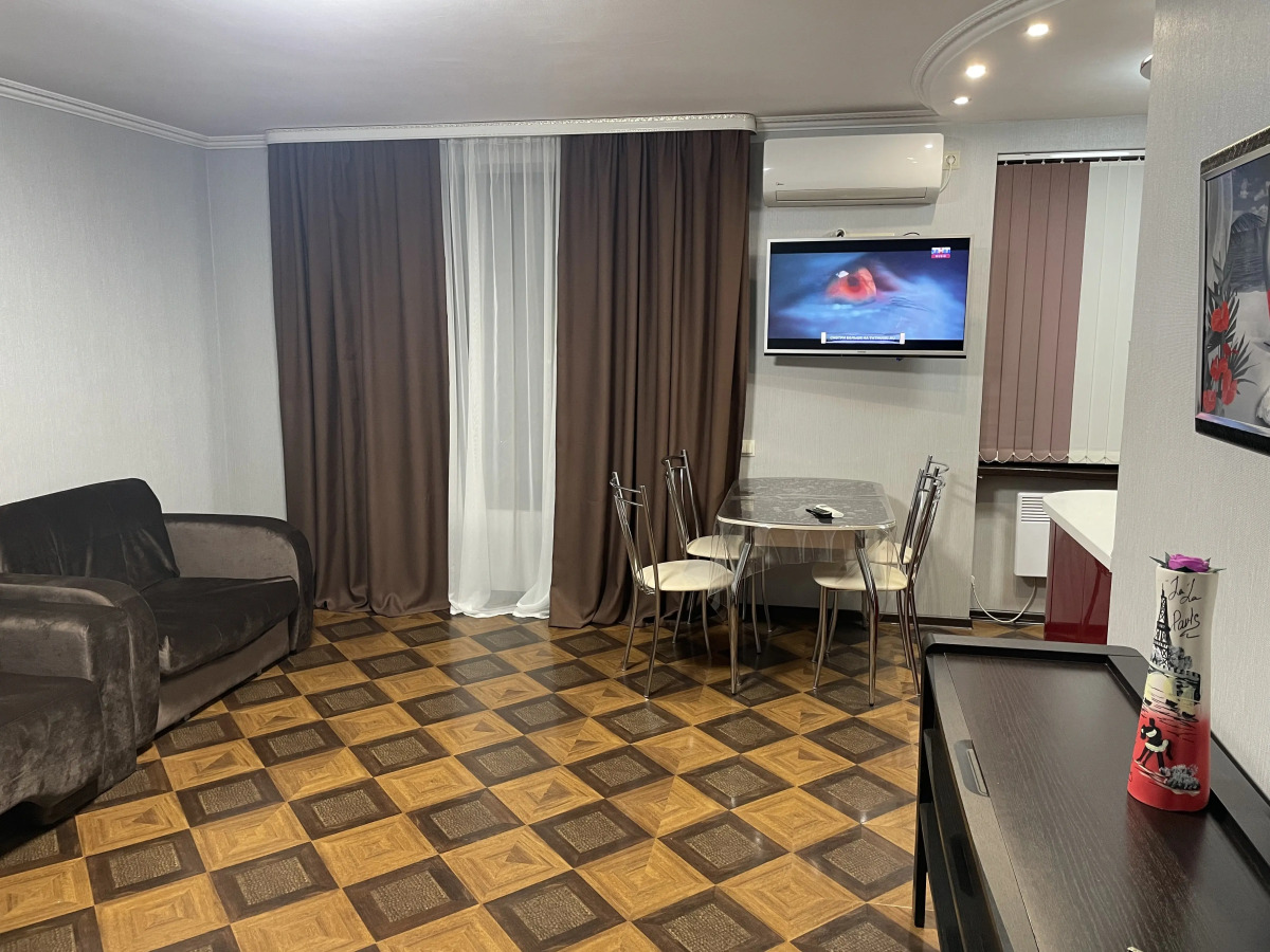 Апартаменты на Вардания 7