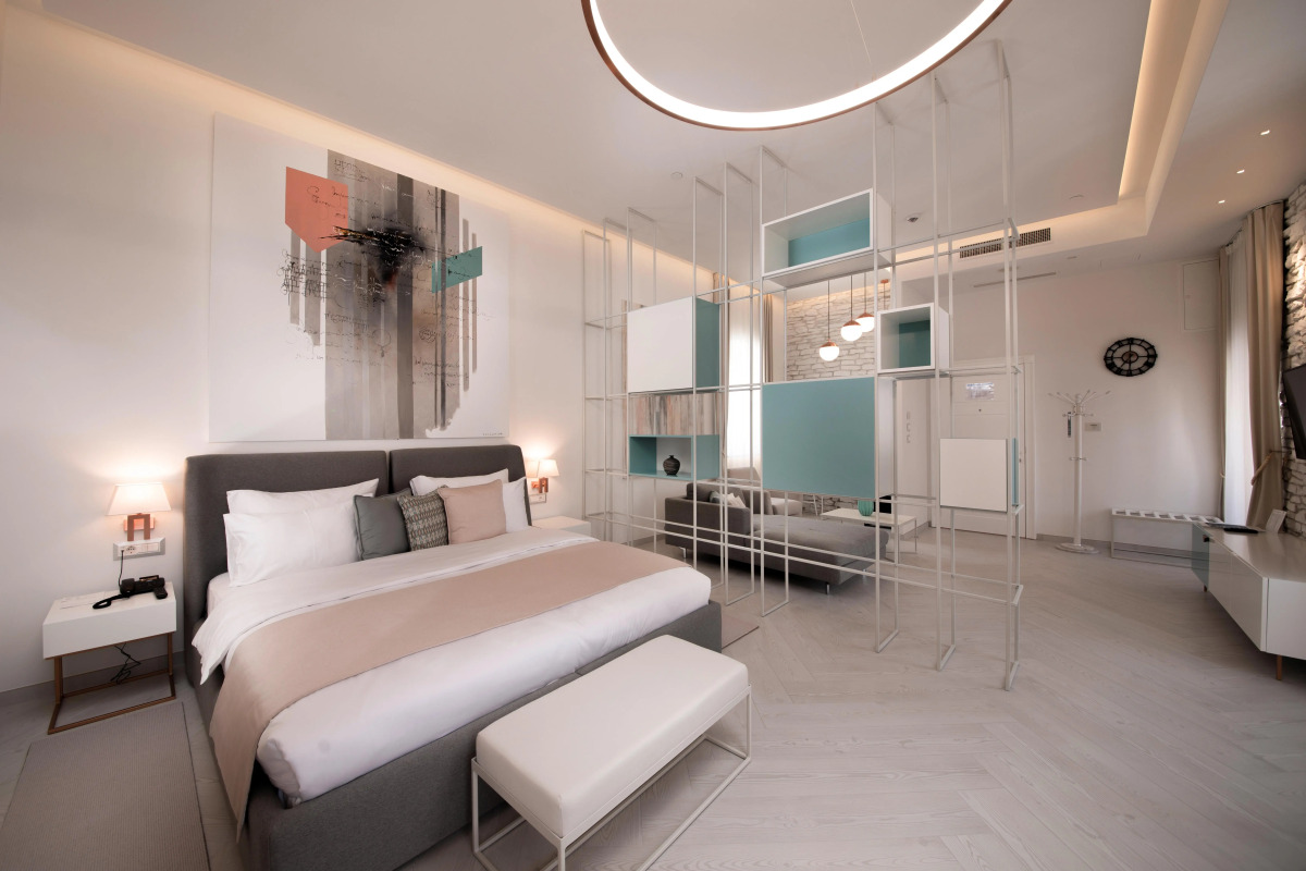 Lazure Hotel and Marina