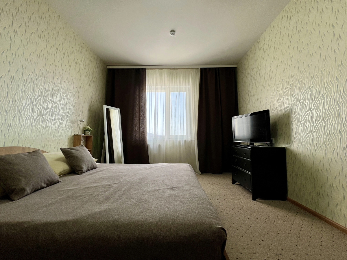 Апартаменты 1-ком Поповича 18-117 Сахалин центр КакДома