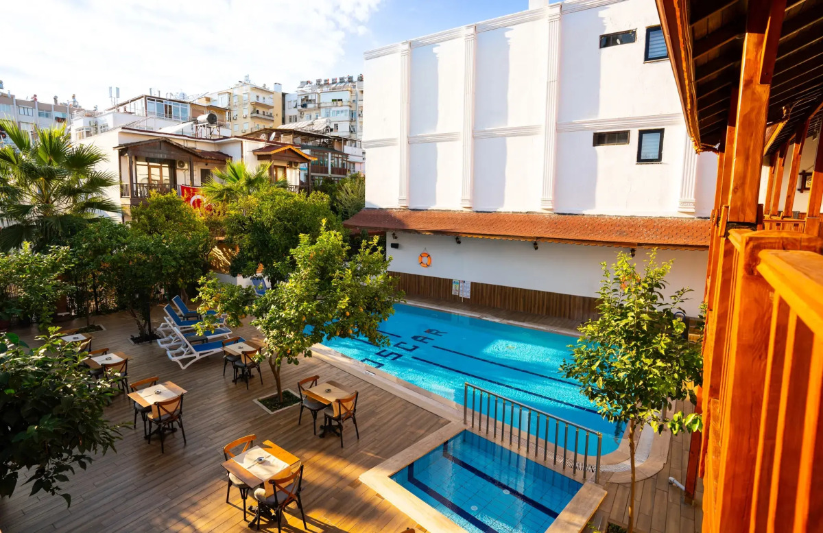 Oscar Boutique Hotel