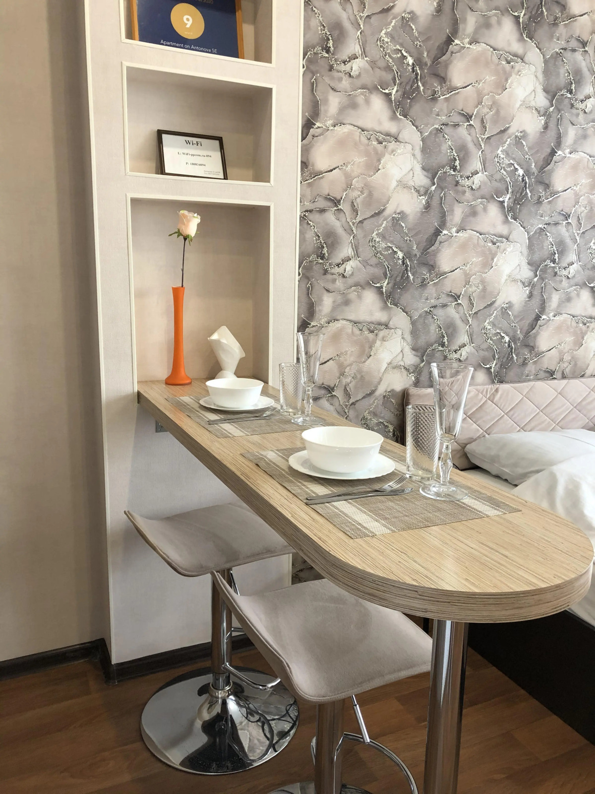 Апартаменты 21 этаж на Антонова