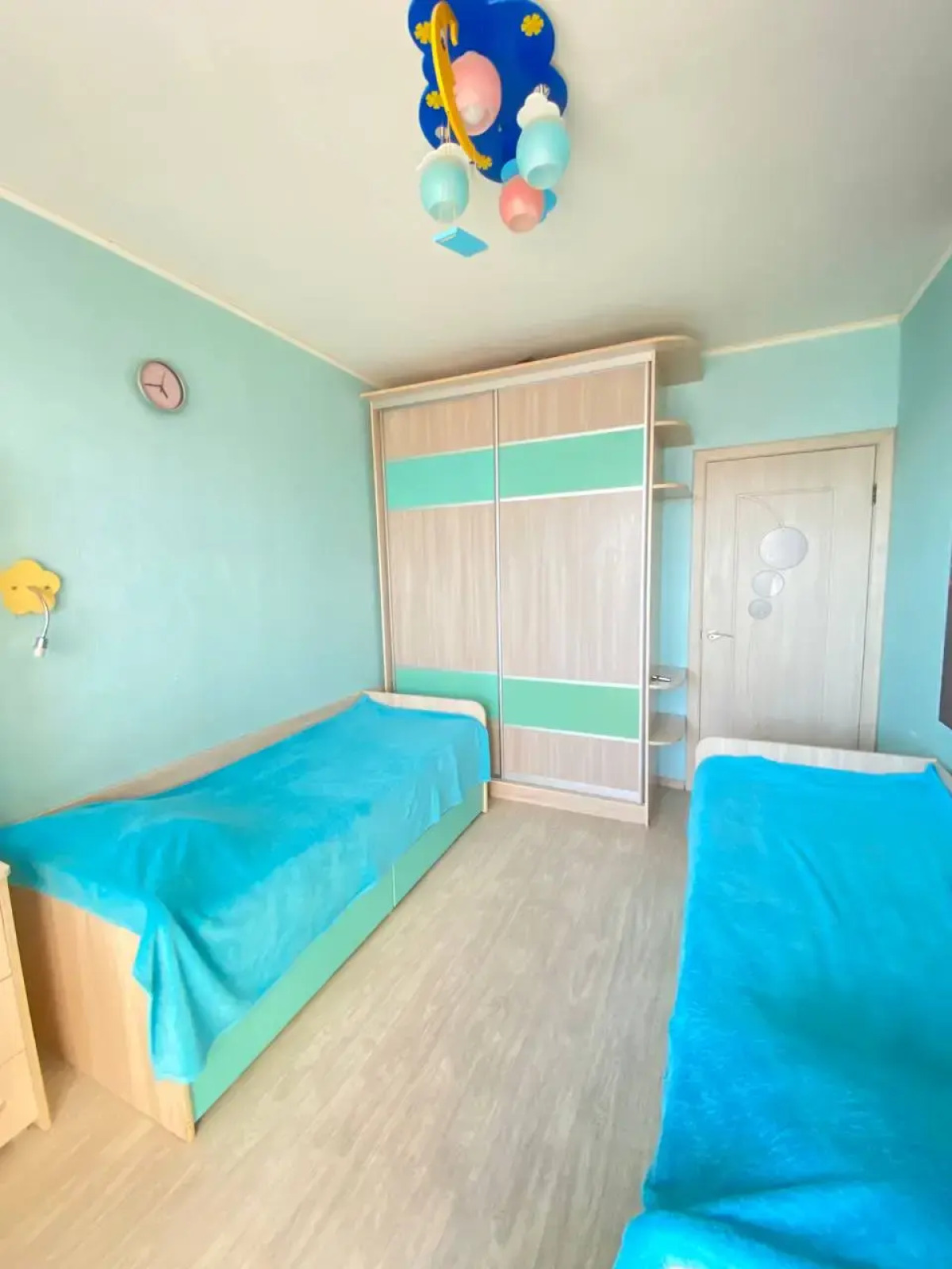 Квартира 2х Комнатная Просторная Светлая с Потрясающим Видом на Город