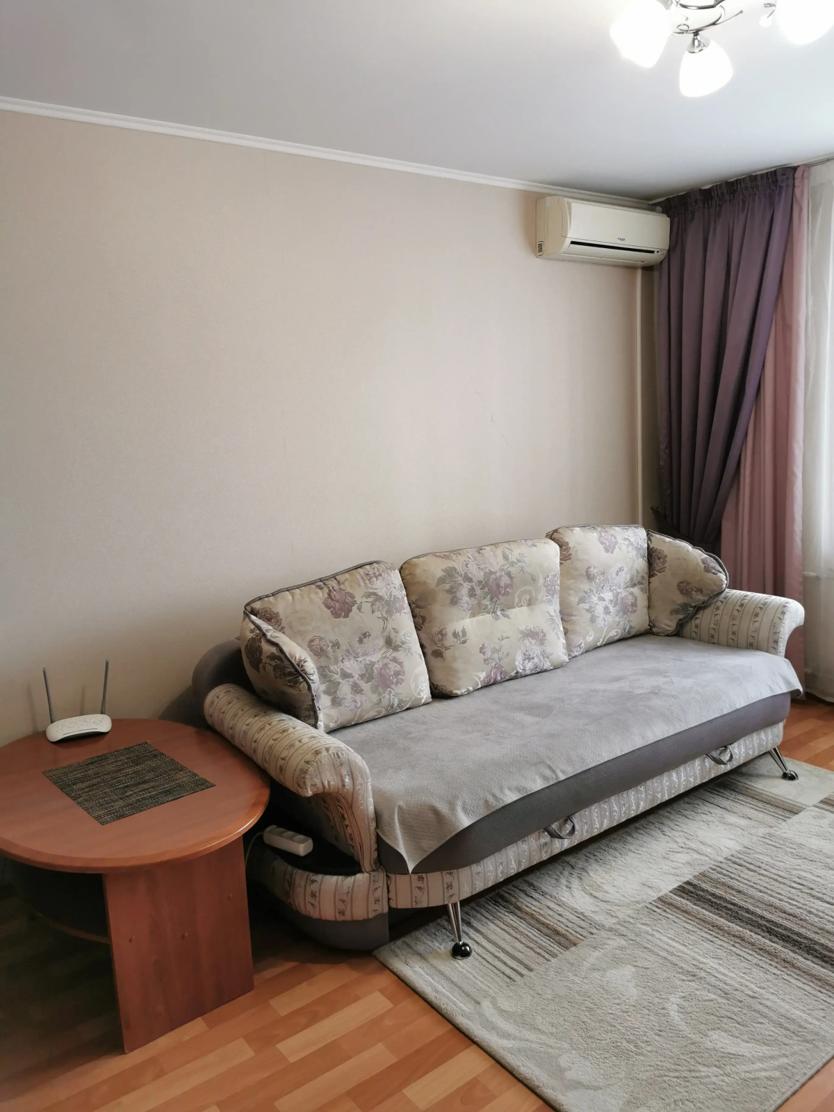 Квартира 1-к в самом центре с видом на сквер