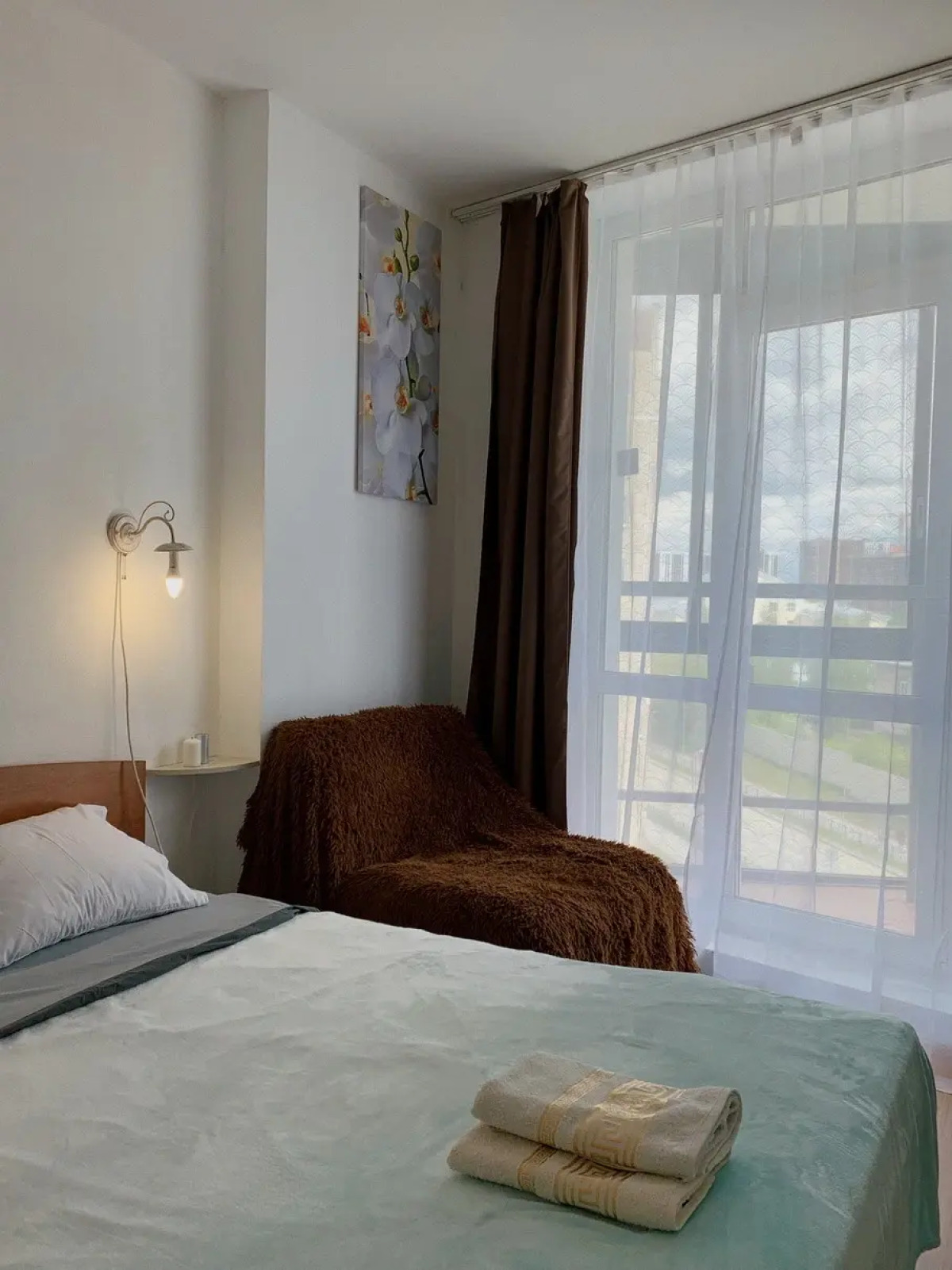 Апартаменты 61 на Феофанова