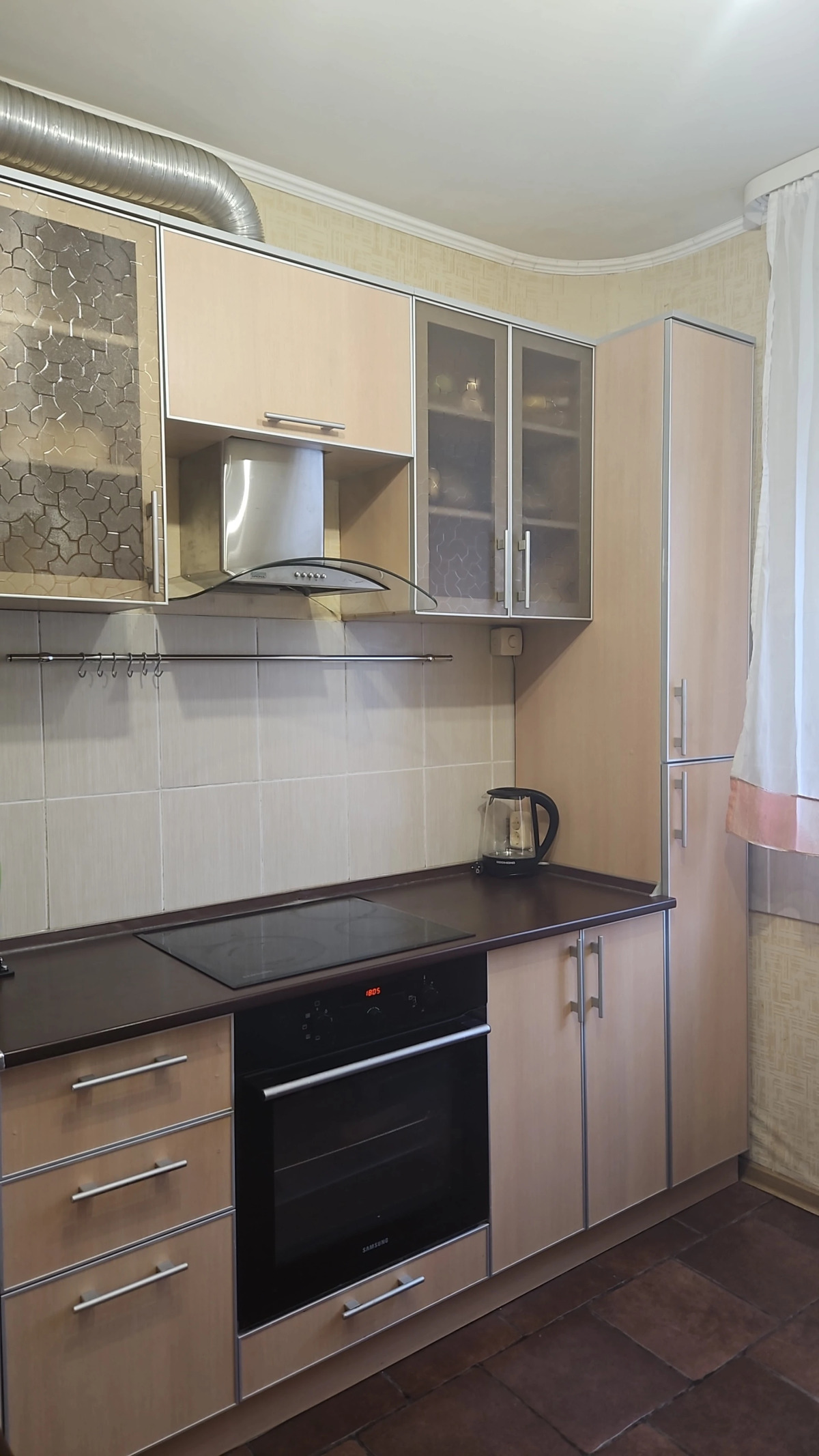 Квартира на Изыскателей 40А