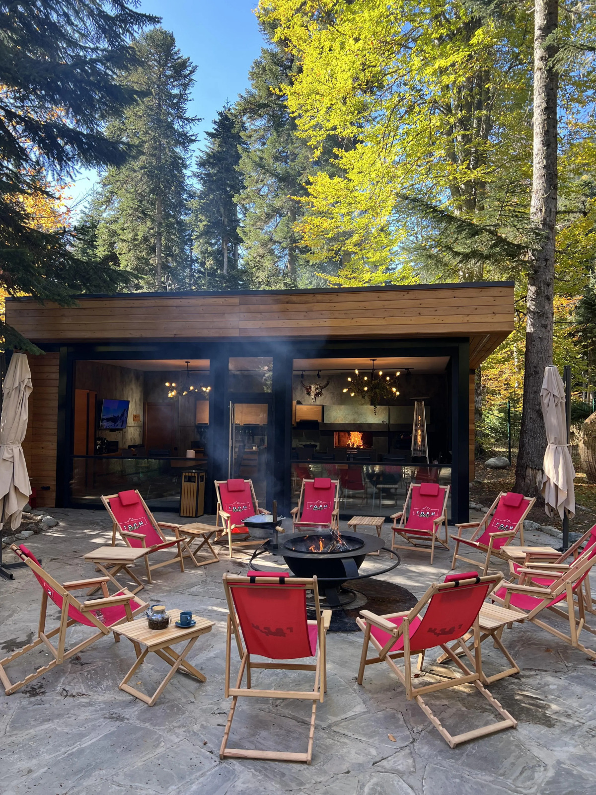 Отель Гoры Village