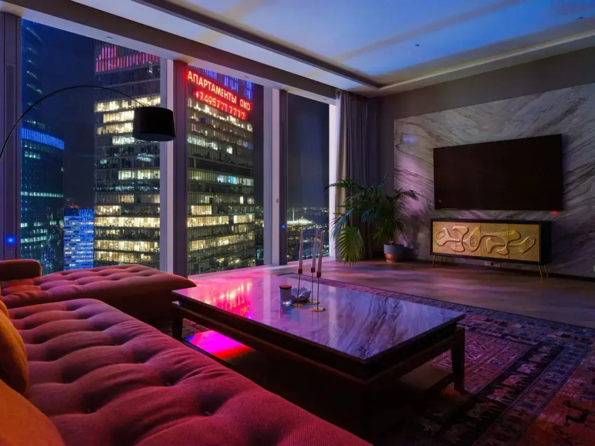 Просторный апартамент с шикарным видом на башни! 42 этаж!